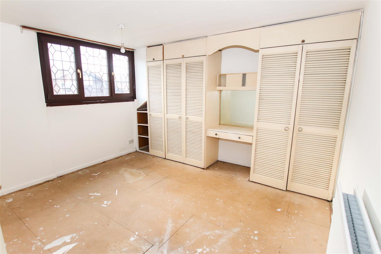 BEDROOM ONE (FRONT)
